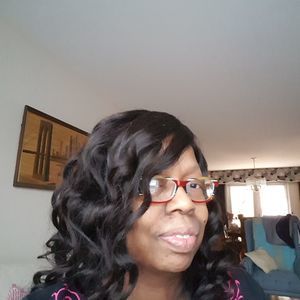 Meet your Posher, Johnsie